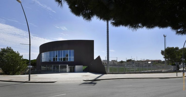 Sala Polivalent CEM Pitort, seu del CTT Castelldefels